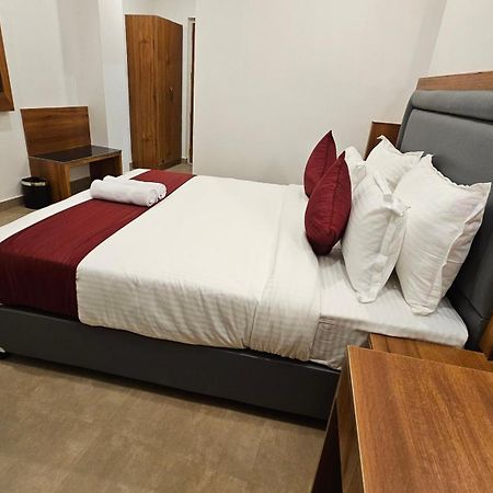 Hotel Indiana Hills à Shillong Extérieur photo