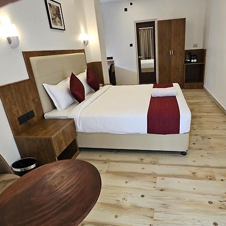 Hotel Indiana Hills à Shillong Extérieur photo